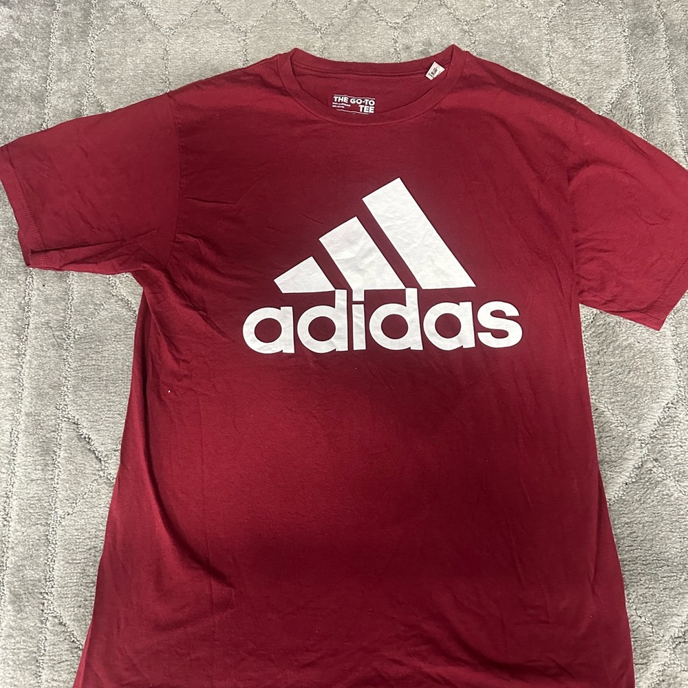 Burgundy Adidas tee #AdidasTee